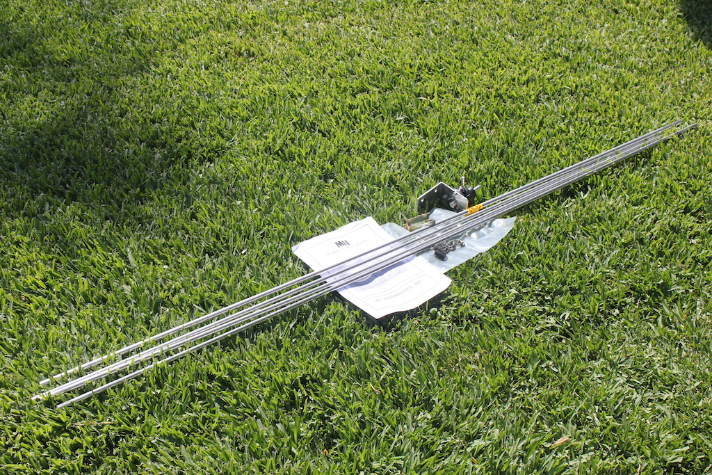 A look at the MFJ1790 Portable 10 Meter Vertical Antenna WorldwideDX