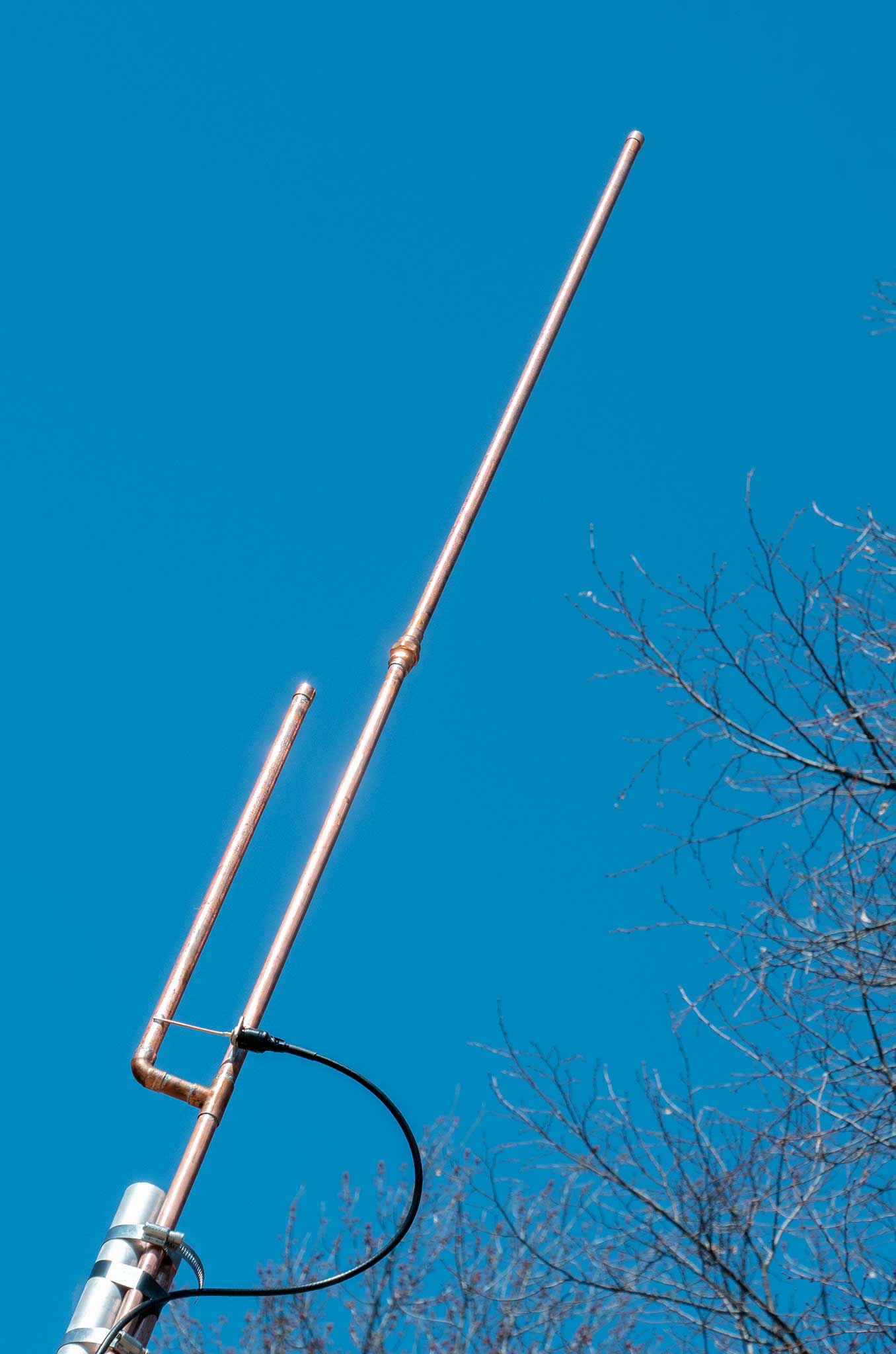 www.jpole-antenna.com