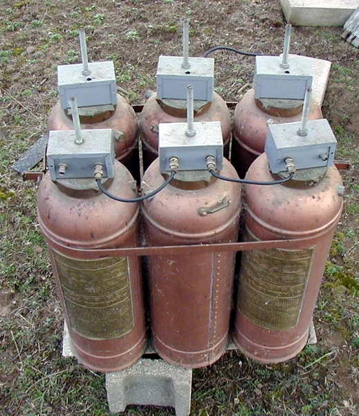 fire-extinguisher-duplexer.jpg