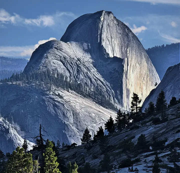 Half Dome from Olmsted point.png