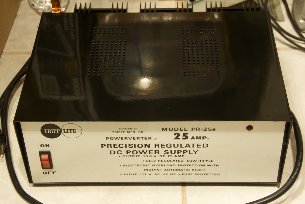 Photo "Tripp Lite PR-25a" in the album "Log Periodic Antennae" by tl7ve