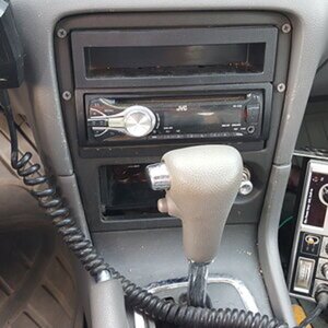 Mazda 626 CB radio build