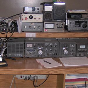 Media 'main station Kenwood TS-820S' in album 'My Station Photos'