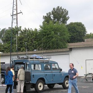 Land Rover portable VHF/UHF/HF station