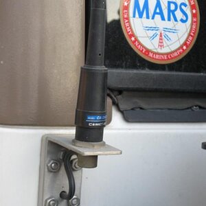 Custom made antenna bracket with 2m/440 Comet mobile