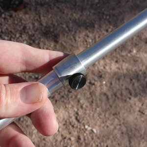 Thumbscrew sets the element length