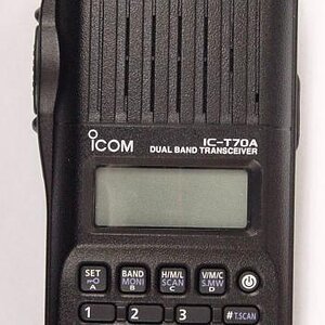 Icom IC-T70 front