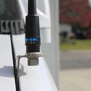 Mount with Diamond SO-239 stud/cable assembly