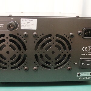 MFJ-4275MV 75 Amp Switching Power Supply Rear