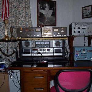 Beachboy Base  Station 008