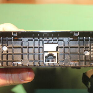 body where face mounts