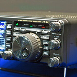 Yaesu FT-991 Front Angled view