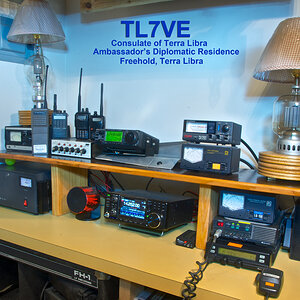 TL7VE - Radio Station