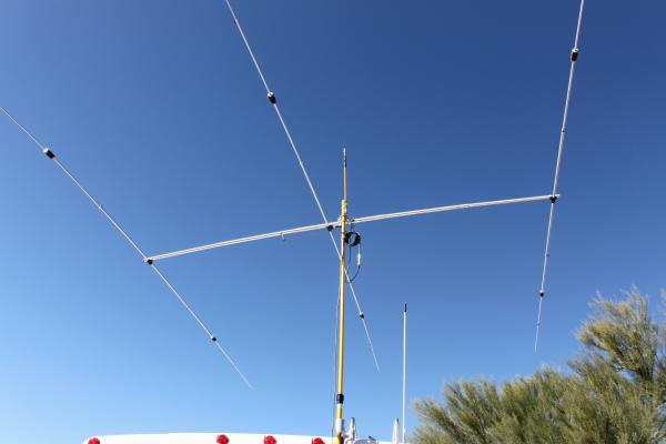 20 meter SuperAntenna YP-3 in the air