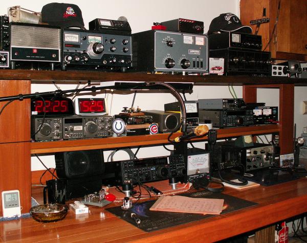 2012
Top Left: SWAN 500CX
Top Ctr: Modified Ameritron w/572B's at 1800v running on 240vac
Top Right: Dentron(modified to "Double L"/MFJ Tuners
Ctr Lef