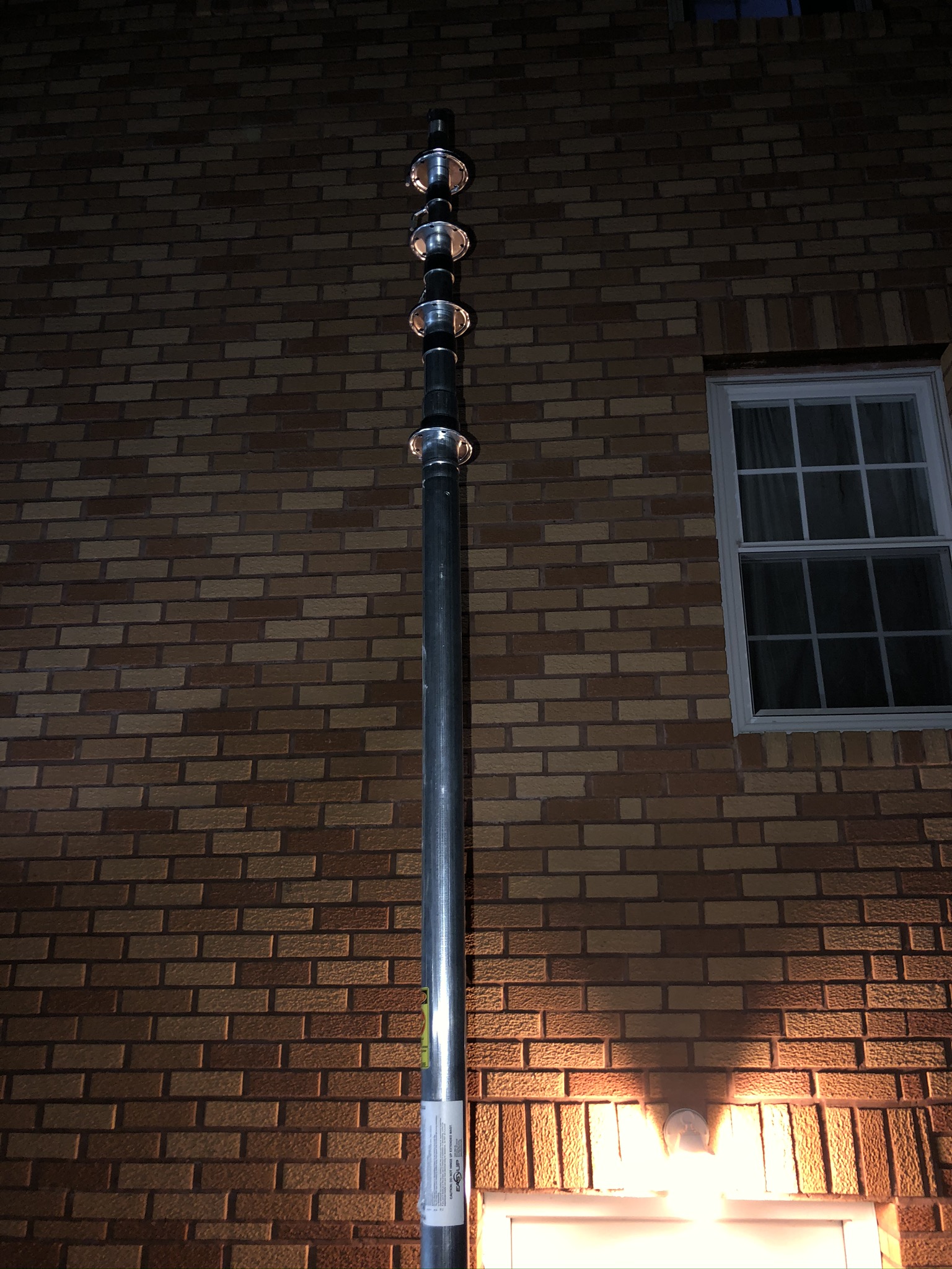 3F537442-827D-43E0-986D-E408621071E4