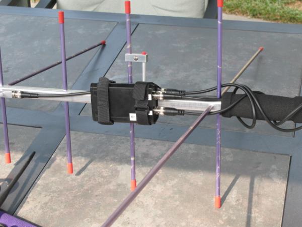 440Mhz preamp attached to the Arrow handheld antenna