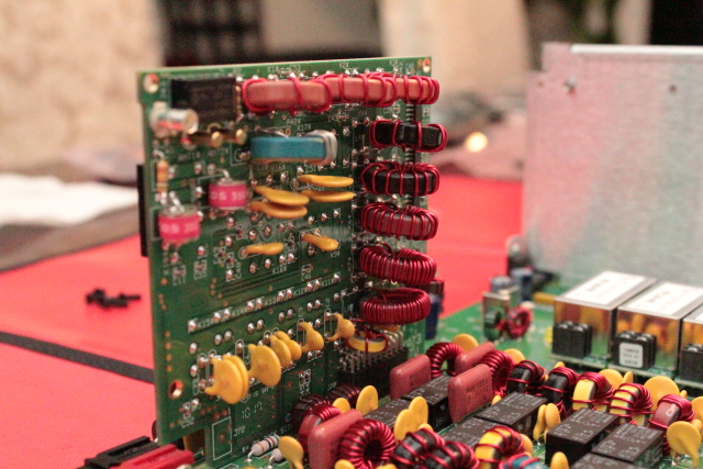 Antenna Tuner board capacitor and inductor side