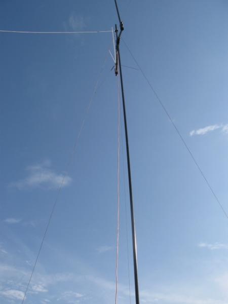 Carbon Fiber Portable Antenna Mast system - raised up 30 feet