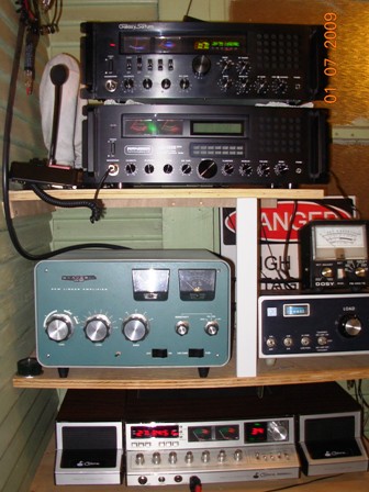 galaxy saturn blue light 033