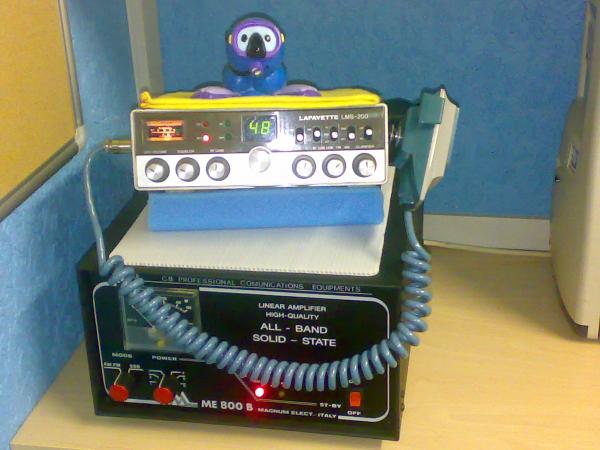 home station: Lafayette LMS 200 + mic. Turner+2 + amplifier Magnum ME800B