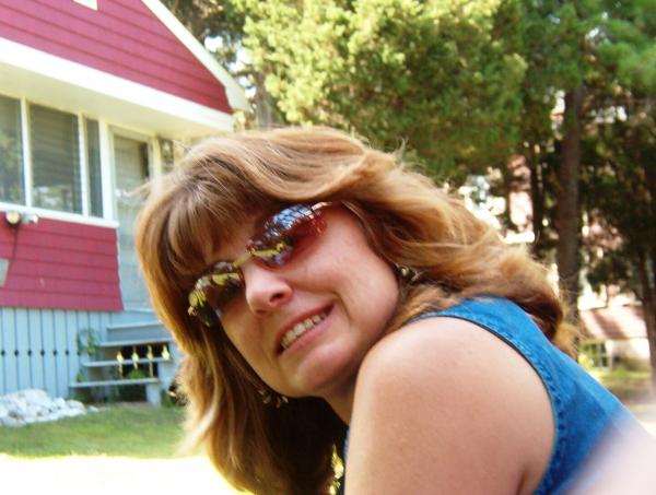 Honey.  Aint she fine?