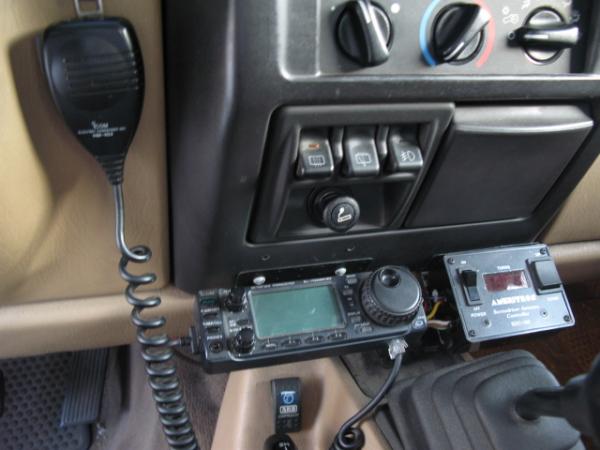 Icom 706MKIIG head and Ameritron antenna controller