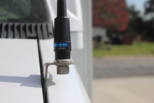 Mount with Diamond SO-239 stud/cable assembly