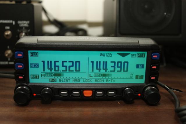 Receiving APRS data with auto Beacon enabled.