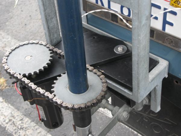 Rotor for 440 Mhz yagi on a Land Rover.  Rotor quick disconnects from the vehicle.