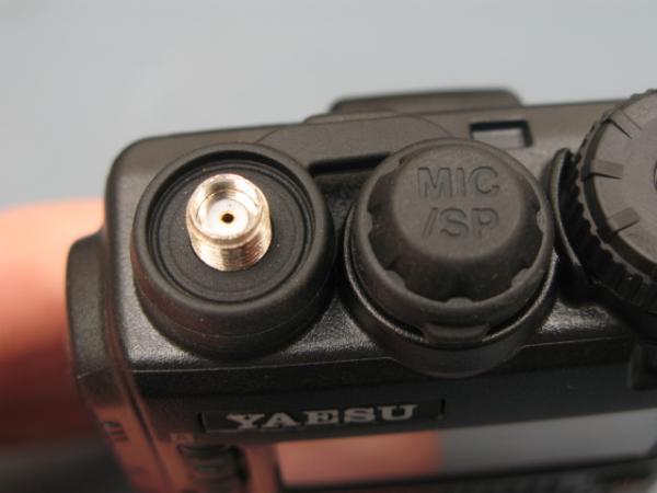 Sealed antenna SMA jack