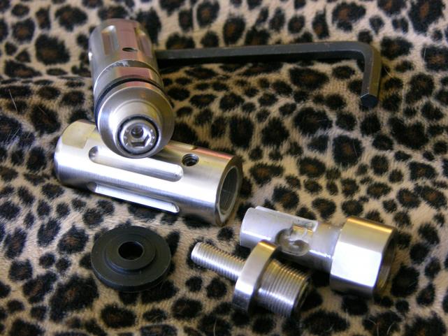 stainless quick disconnect / mount combo. won't break like the Predator 10k so239 mount did.