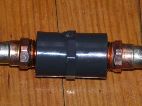 Upper and Lower Antenna Sections Mated by the Female Coupler
