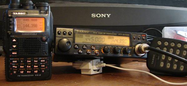 VX-8r and FT-5100

Got APRS?