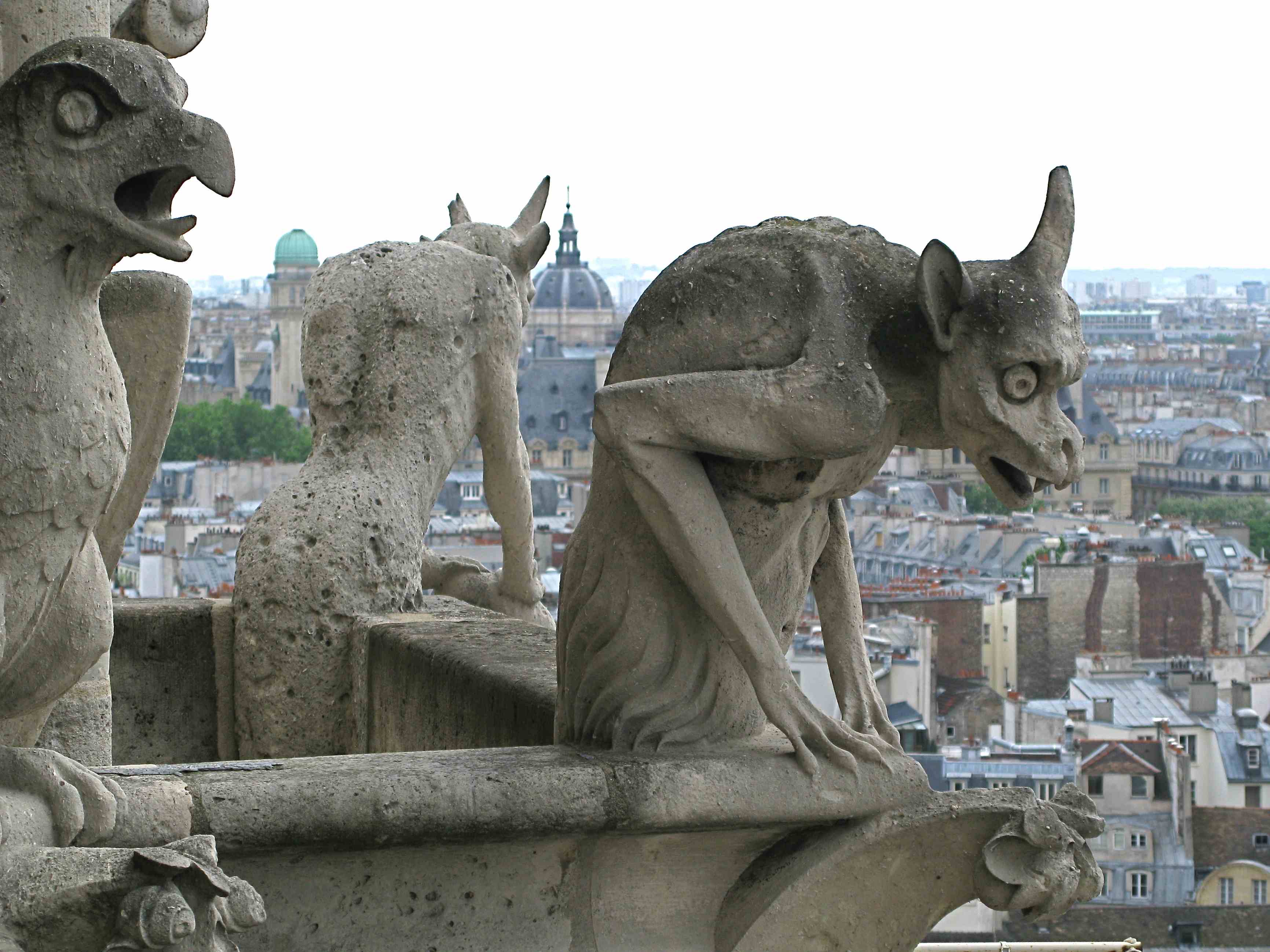 1003_gargoyles.jpg
